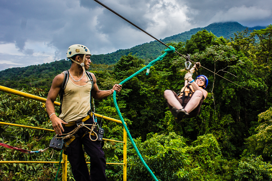 Costa Rica – Zip-line in Arenal, La Fortuna – It's a creekmore world