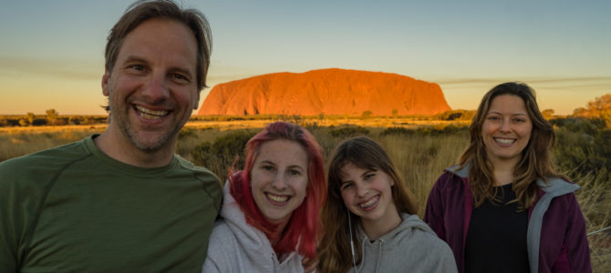 Australia Day 12-13 – The Creekmore’s arrive in the Outback! Uluru, Skygazing and Kata Tjuta